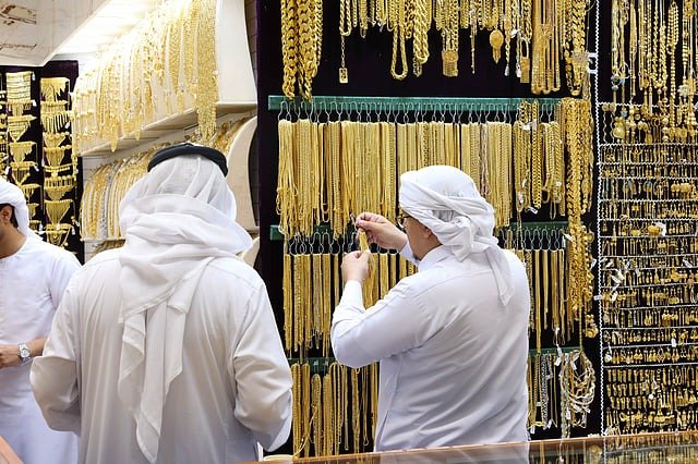 Dubai gold price stays below Dh500 amid weaker haven demand and rate cut bets
