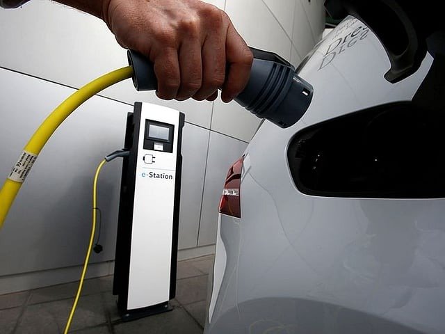 Why electric car insurance costs more in UAE — and when it can get cheaper